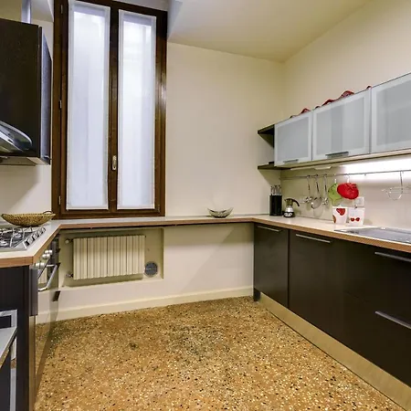 Ca' Amalia San Marco Venetian M027042932 *